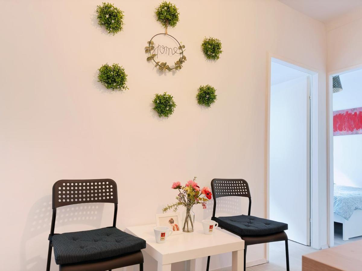 Apartament Charming Three Bedrooms Near Station *